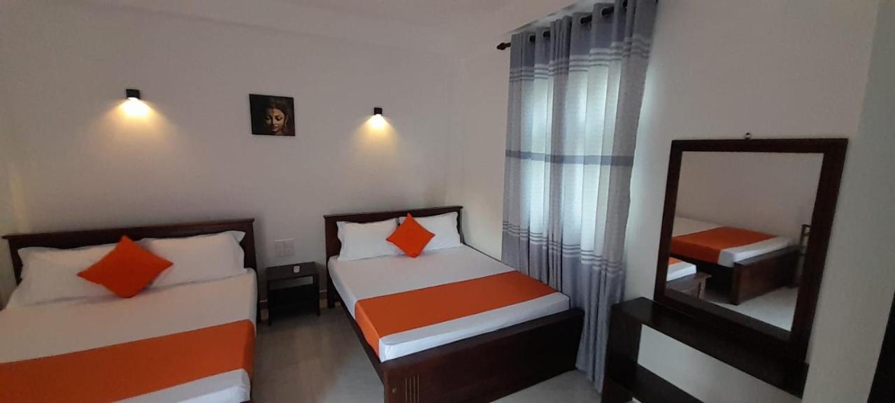 Lake Edge Resort Anuradhapura Eksteriør billede