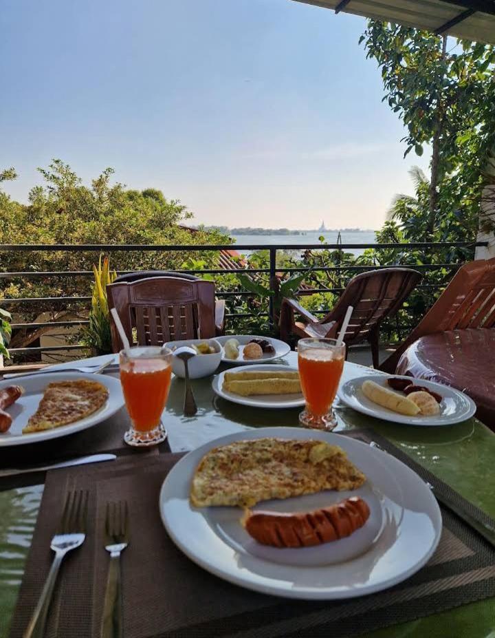 Lake Edge Resort Anuradhapura Eksteriør billede